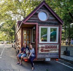 Tiny House World